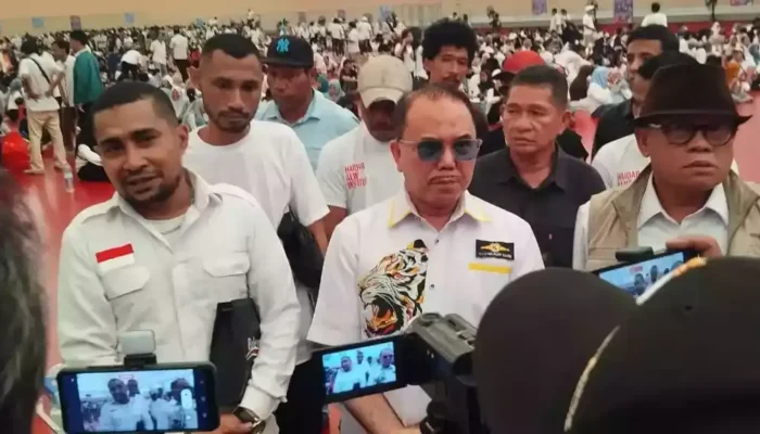 1 Tahun Prabowo-Gibran, Haidar Alwi dan Ribuan Warga Serukan Polri di Bawah Presiden