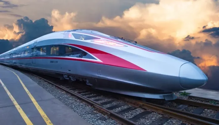 DPR Minta Pemerintah Bantu Cari Solusi Bayar Utang Kereta Cepat